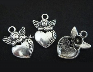 Подвеска "Ангел на сердце" серебро, 25х16 мм | подвески металлические