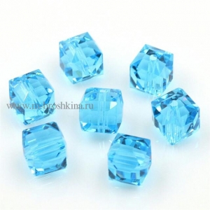 Бусина стеклянная голубая, кубик с огранкой, 6х6 мм